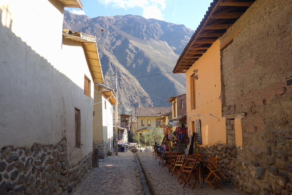 uliczka w miasteczku w Andach