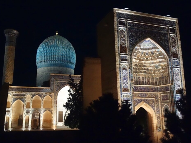 Samarkanda - Registan nocą