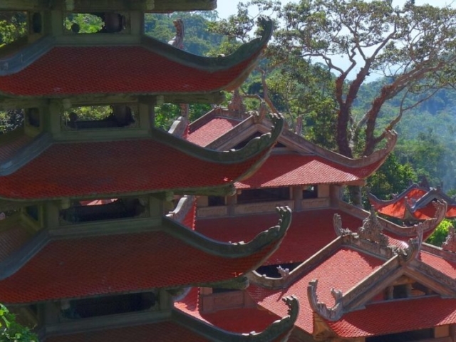 Dachy pagody Ta Cu